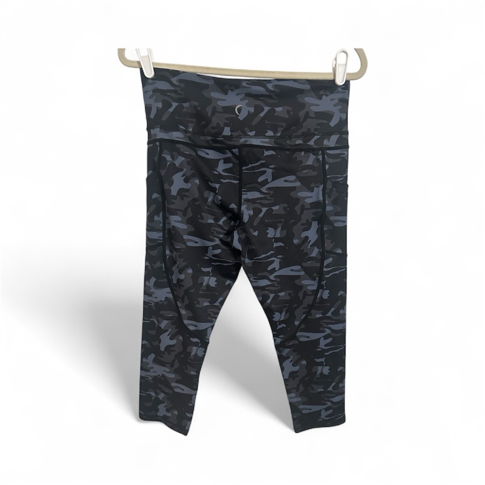 ZYIA Black Camo Women's Leggings - Picture 3 of 7